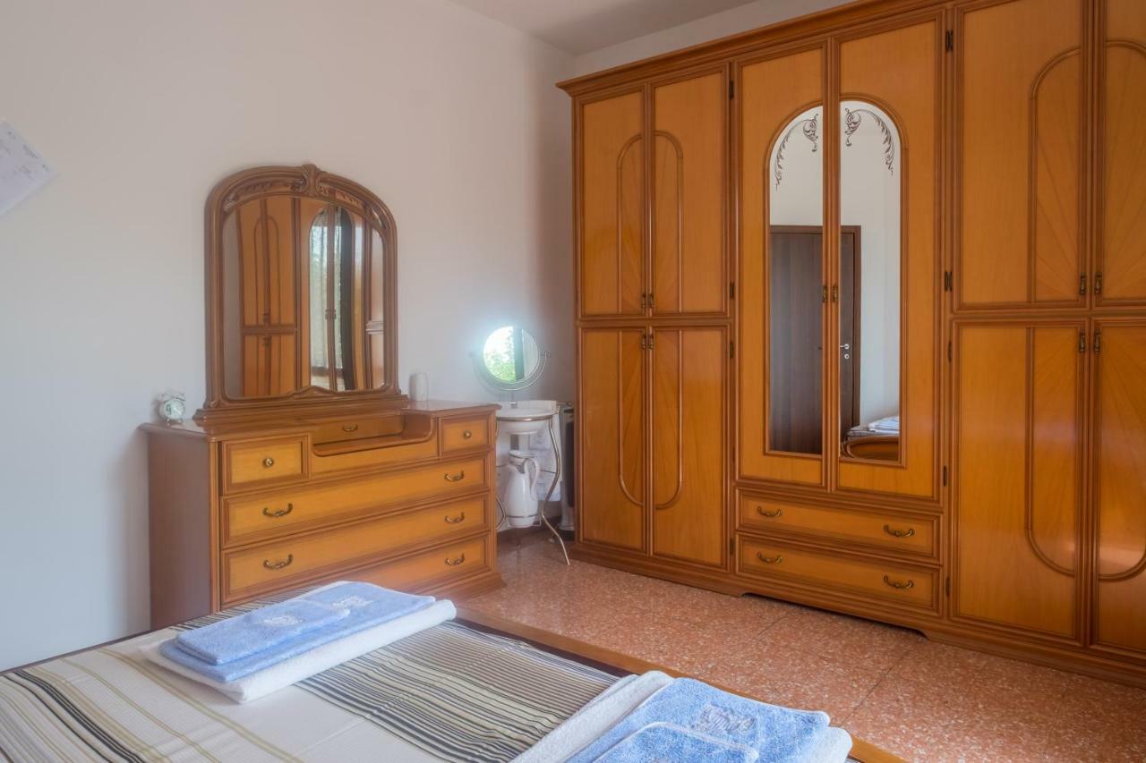 B&B Le Camelie Bareggio Exteriér fotografie