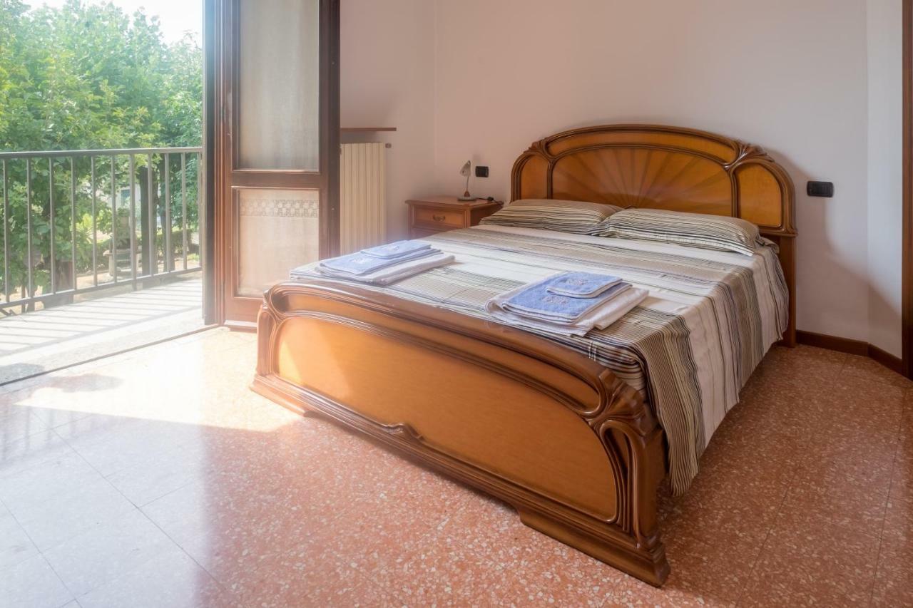 B&B Le Camelie Bareggio Exteriér fotografie