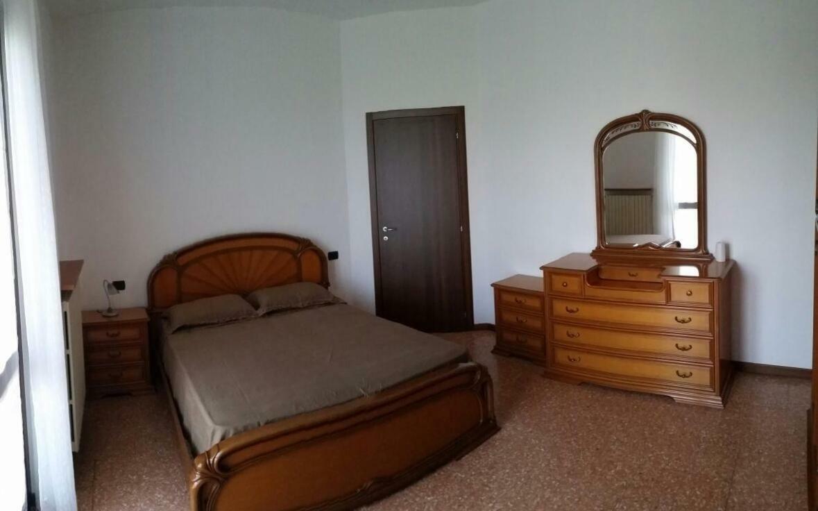 B&B Le Camelie Bareggio Exteriér fotografie